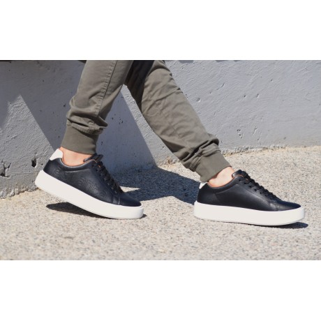 Sneaker KAZ85