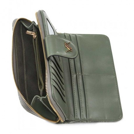 18-1250 BROWN