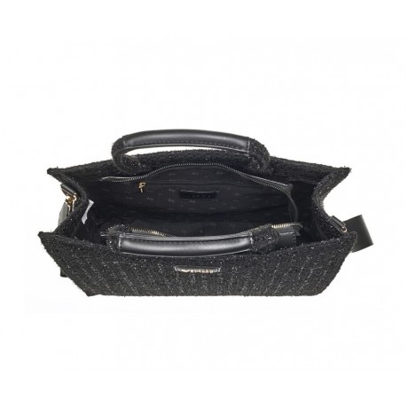 16-7479 BLACK