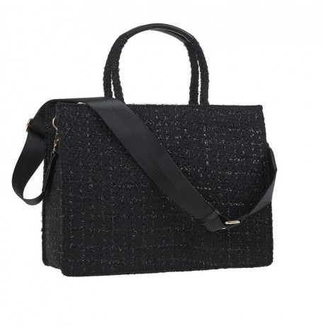 16-7479 BLACK