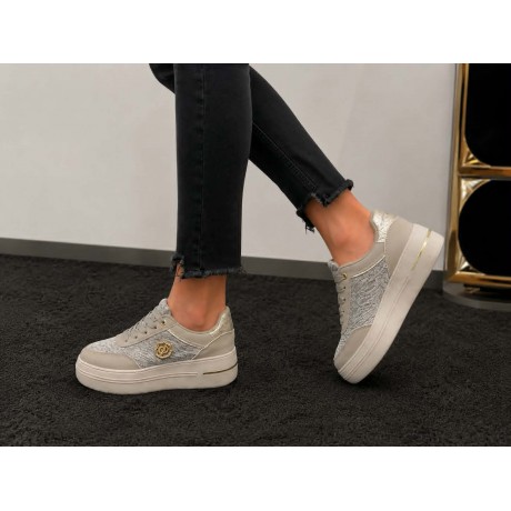 Sneaker-Platform FLO1