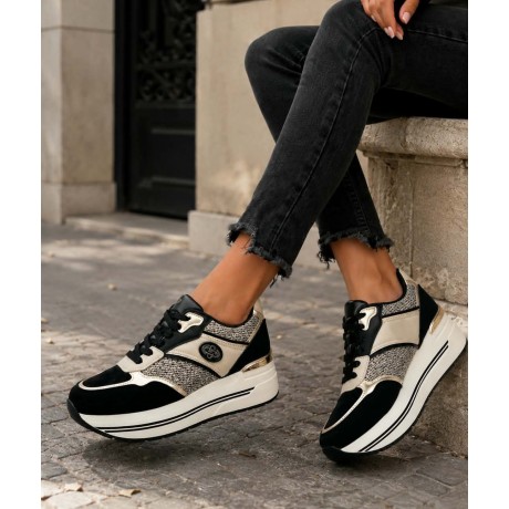 Sneaker-Platform FLO24