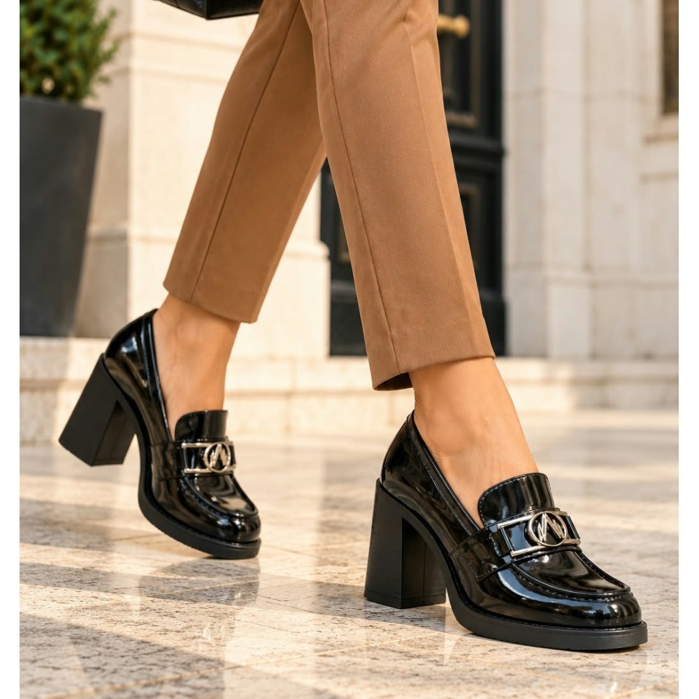 Loafers Λουστρίνι FLO39